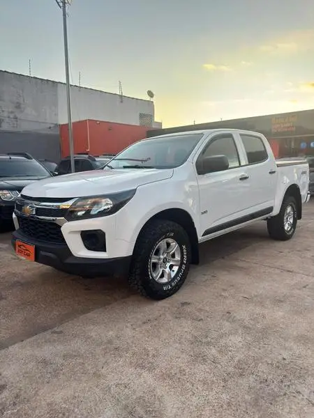 Carro Chevrolet S10 Cabine Dupla 2021 S10 2.8 CTDI LS 4WD (Cabine Dupla)