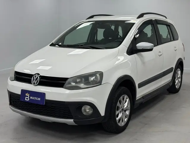 Carro Volkswagen SpaceCross 2014 1.6 8V (Flex)