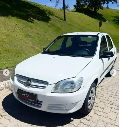 Carro Chevrolet Prisma 2008 Joy 1.4 (Flex)