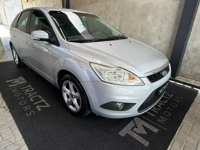 Carro Ford Focus Hatch 2012 GL 1.6 16V (Flex)