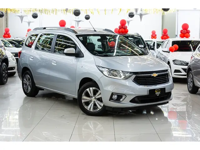 Carro Chevrolet Spin 2023 Premier 1.8 (Aut.)