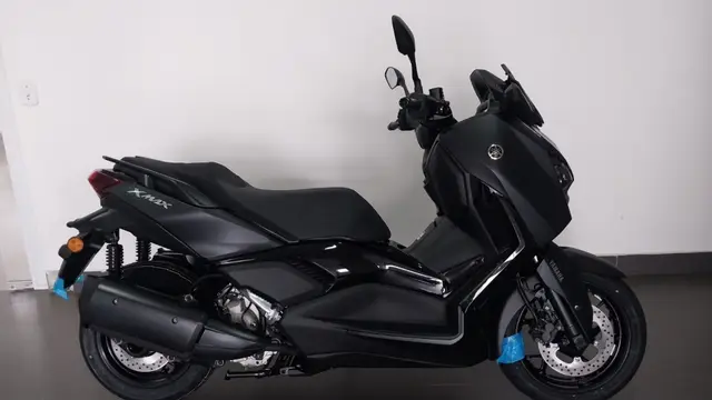Moto Yamaha XMax 2026 300 Connected