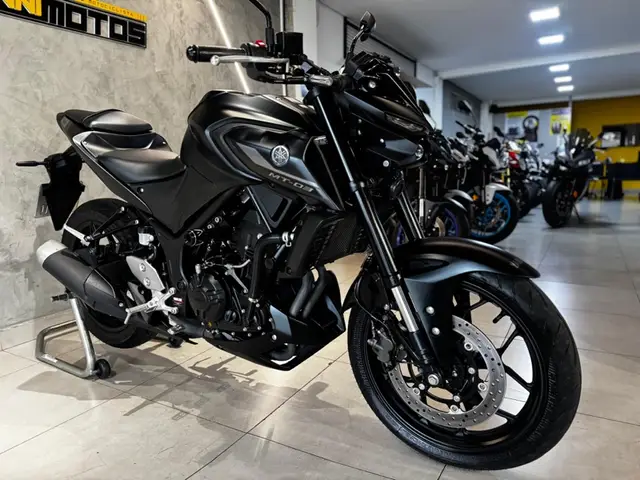 Moto Yamaha MT-03 2025 ABS