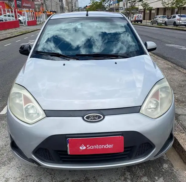 Carro Ford Fiesta Sedan 2014 SE Plus 1.6 RoCam (Flex)