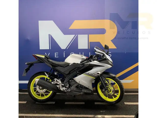 Moto Yamaha YZF R15 2024 ABS