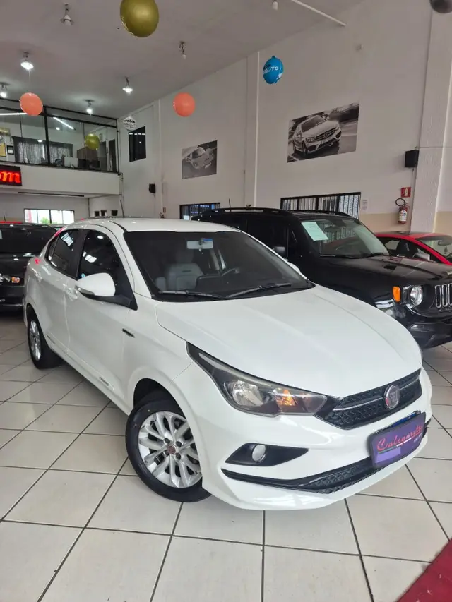 Carro Fiat Cronos 2019 1.3 Drive Firefly GSR (Flex)