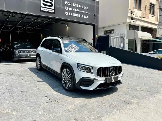 Carro Mercedes-Benz GLB 35 AMG 2022 2.0 Turbo (Aut)