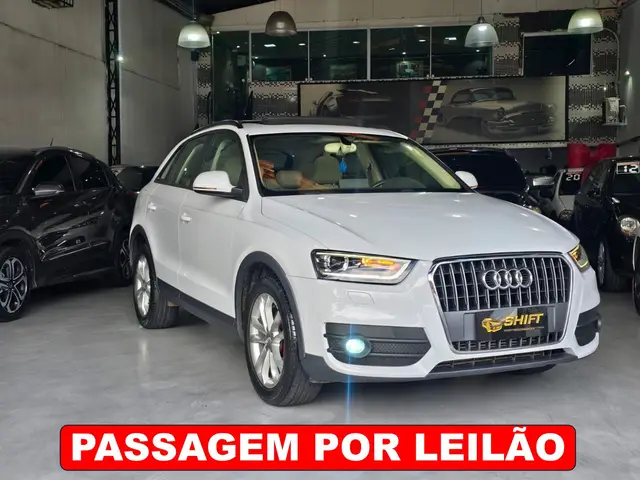 Carro Audi Q3 2014 2.0 TFSI Ambiente S Tronic Quattro