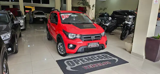 Carro Fiat Mobi 2025 Trekking 1.0