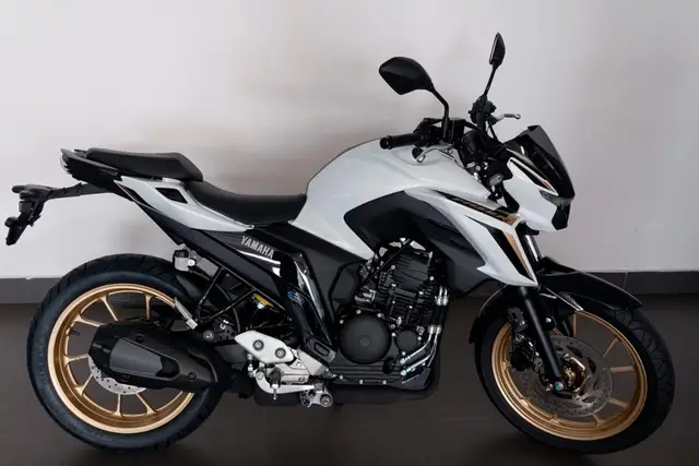 Moto Yamaha Fazer FZ25 2026 Connected