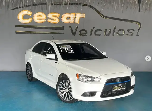 Carro Mitsubishi Lancer 2015 2.0 16V