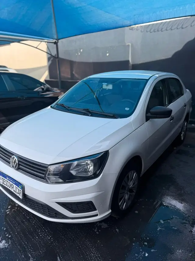 Carro Volkswagen Voyage 2022 1.6