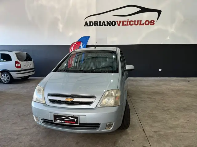 Carro Chevrolet Meriva 2011 Premium 1.8 (Flex) (easytronic)