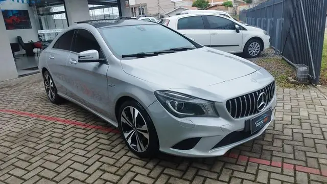 Carro Mercedes-Benz Classe CLA 2014 CLA 200 1st Edition DCT