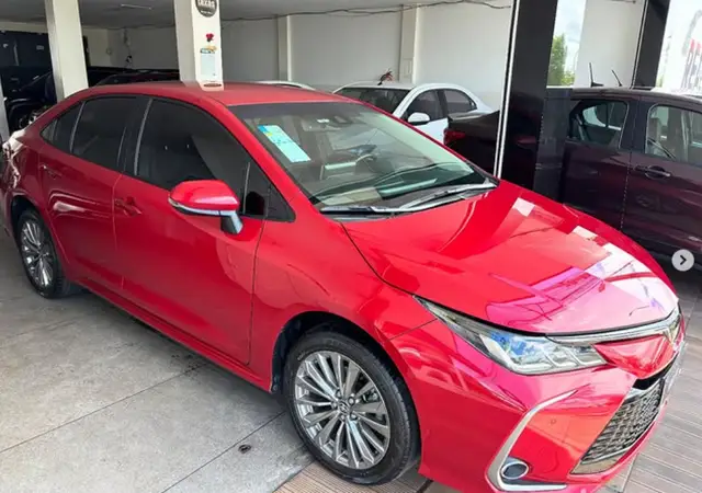 Carro Toyota Corolla 2024 XEi 2.0