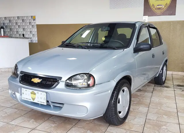 Carro Chevrolet Classic 2010 LS 1.0 VHCE (Flex)