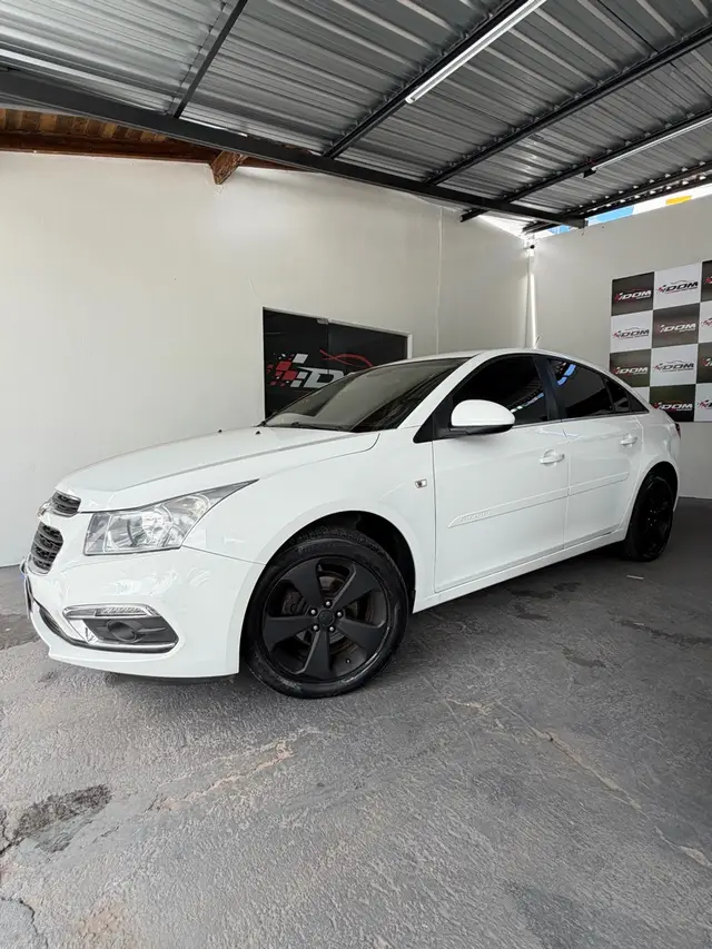 Carro Chevrolet Cruze 2015 LT 1.8 16V Ecotec (Flex)