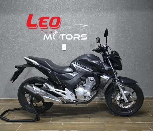 Moto Honda CB 250F Twister 2022 250F (ABS) tmp