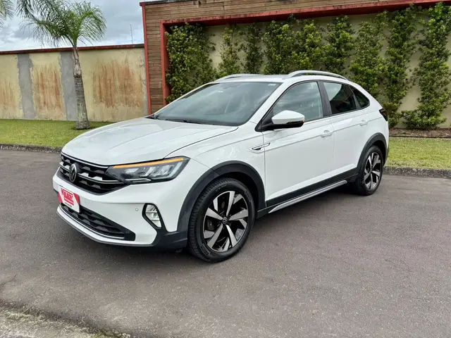 Carro Volkswagen Nivus 2021 Highline 1.0 Turbo (Aut.)