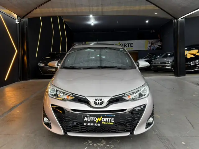 Carro Toyota Yaris 2019 1.5 XLS CVT (Flex)