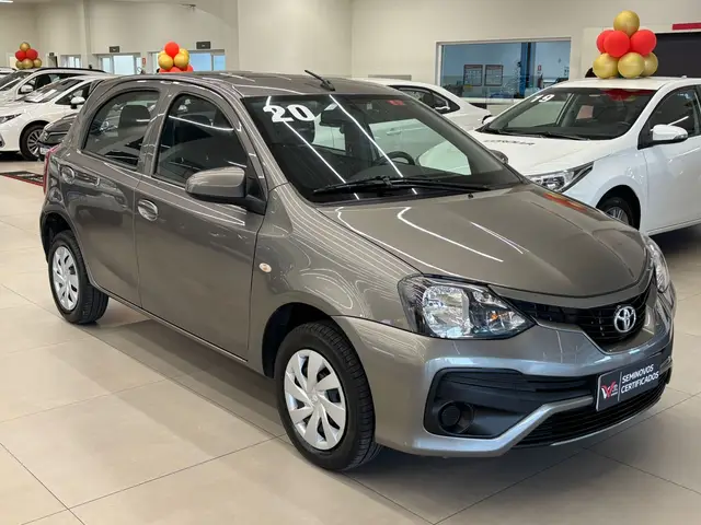 Carro Toyota Etios 2020 X 1.3 (Flex)