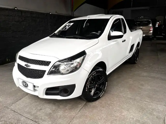 Carro Chevrolet Montana 2014 LS 1.4 (Flex)