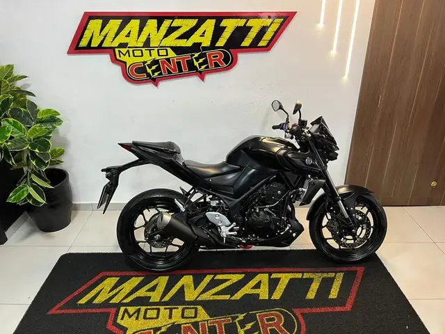 Moto Yamaha MT-03 2022 ABS