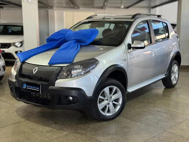 Carro Renault Sandero Stepway 2013 1.6 8V (Flex)