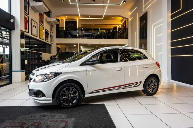 Carro Chevrolet Onix 2016 1.4 Effect SPE/4