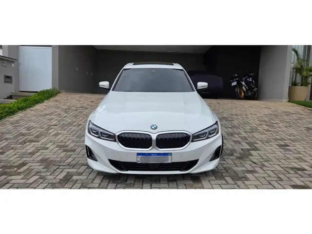 Carro BMW 320i 2023 Sport GP 2.0 Turbo (Aut.)