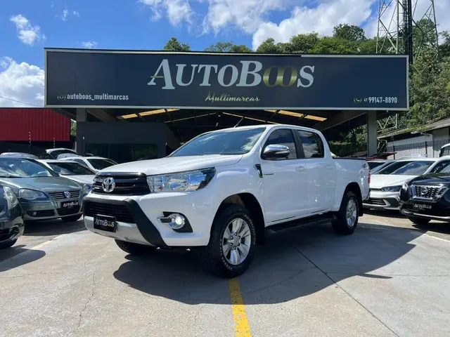Carro Toyota Hilux Cabine Dupla 2017 Hilux 2.8 TDI SRV CD 4x4 (Aut)