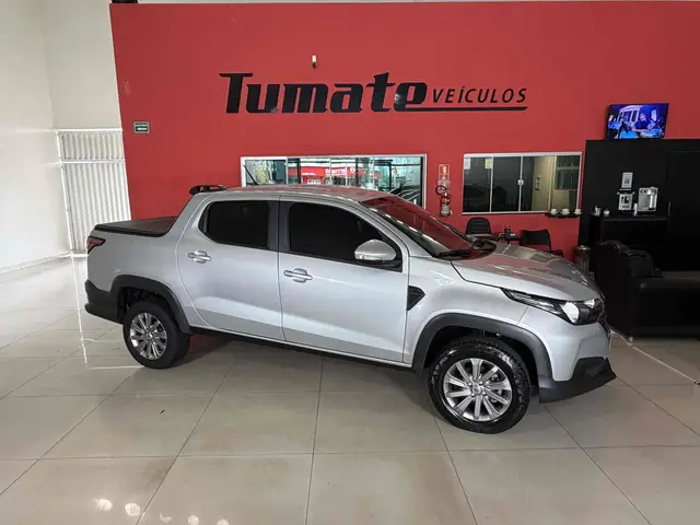 Carro Fiat Strada 2023 Freedom 1.3 CD (Flex)