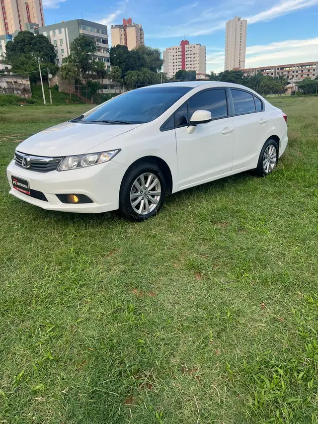 Carro Honda Civic 2016 LXS 1.8 i-VTEC (Aut) (Flex)