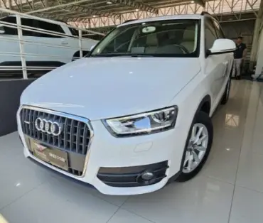 Carro Audi Q3 2015 2.0 TFSI Attraction S Tronic Quattro