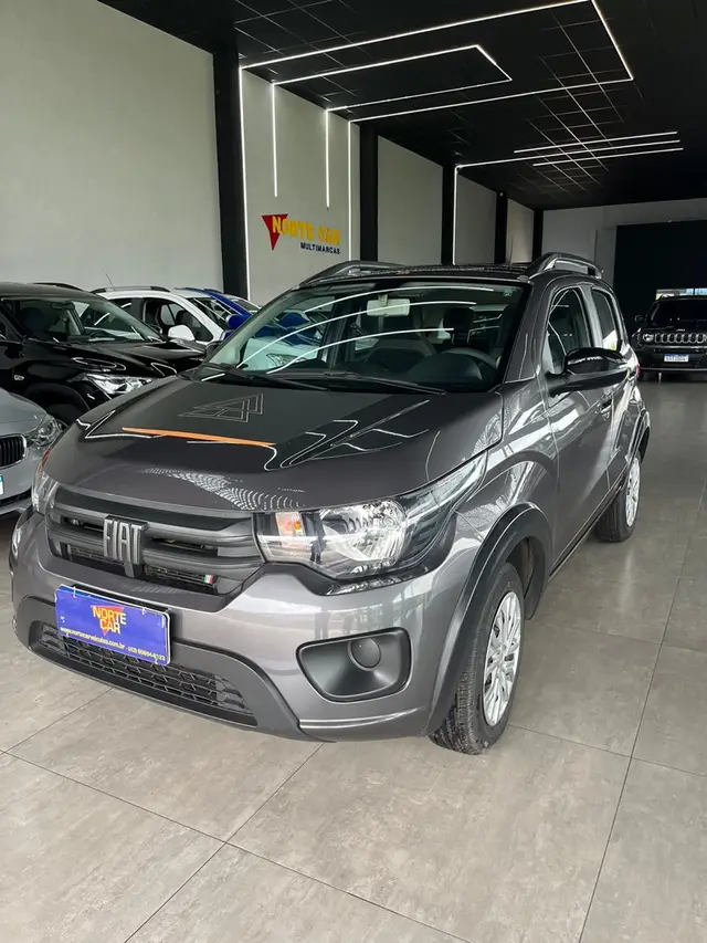 Carro Fiat Mobi 2024 Trekking 1.0