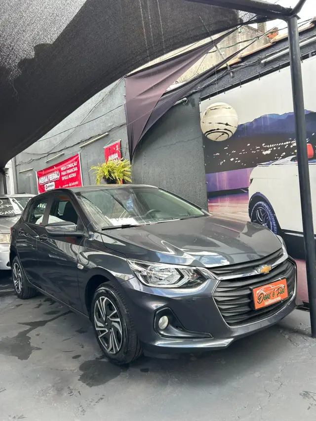 Carro Chevrolet Onix 2025 LT 1.0