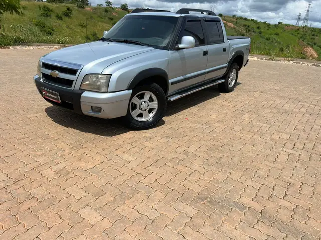 Carro Chevrolet S10 Cabine Dupla 2010 S10 Advantage 4x2 2.4 (Flex) (Cab Dupla)