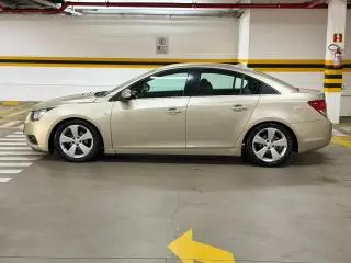 Carro Chevrolet Cruze 2012 LT 1.8 16V Ecotec (Flex)