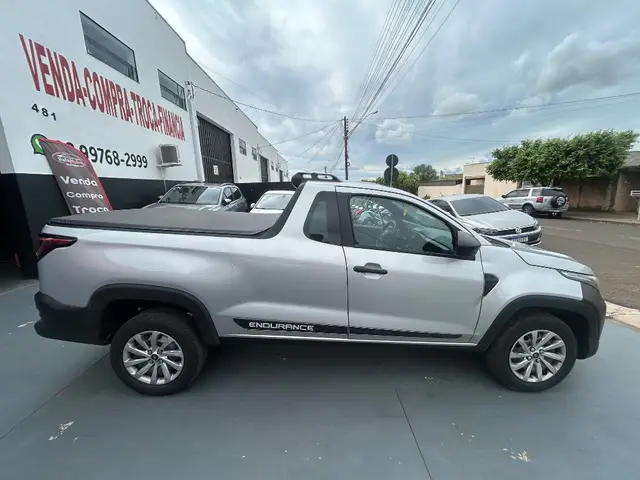 Carro Fiat Strada 2024 Endurance 1.3 Flex 8V CS