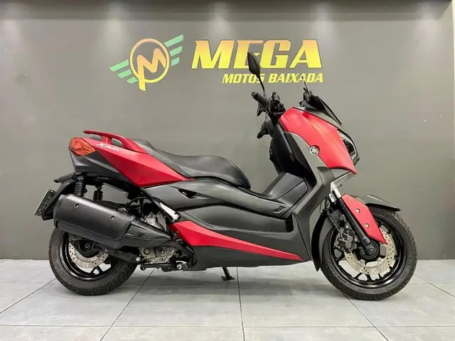 Moto Yamaha XMax 2021 250 (ABS)
