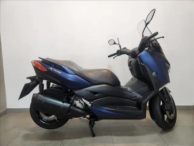 Moto Yamaha XMax 2021 250 (ABS)