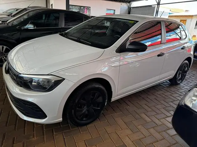 Carro Volkswagen Polo 2025 Track 1.0 Flex 12V 5p