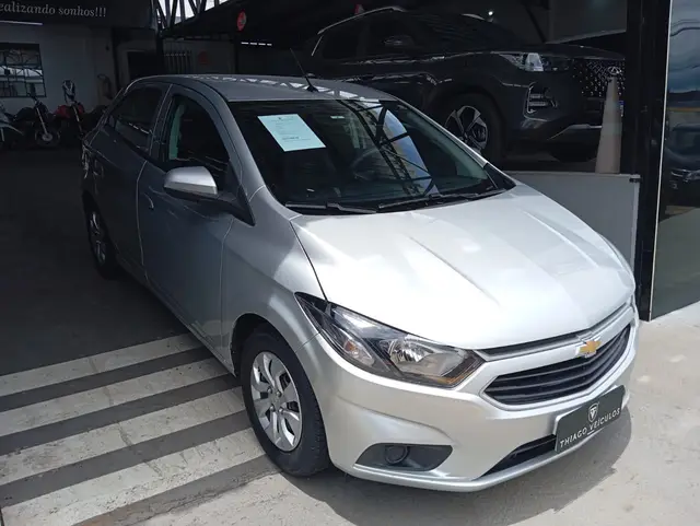Carro Chevrolet Onix 2019 1.0 LT SPE/4