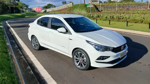 Carro Fiat Cronos 2020 1.8 Drive (Aut) (Flex)