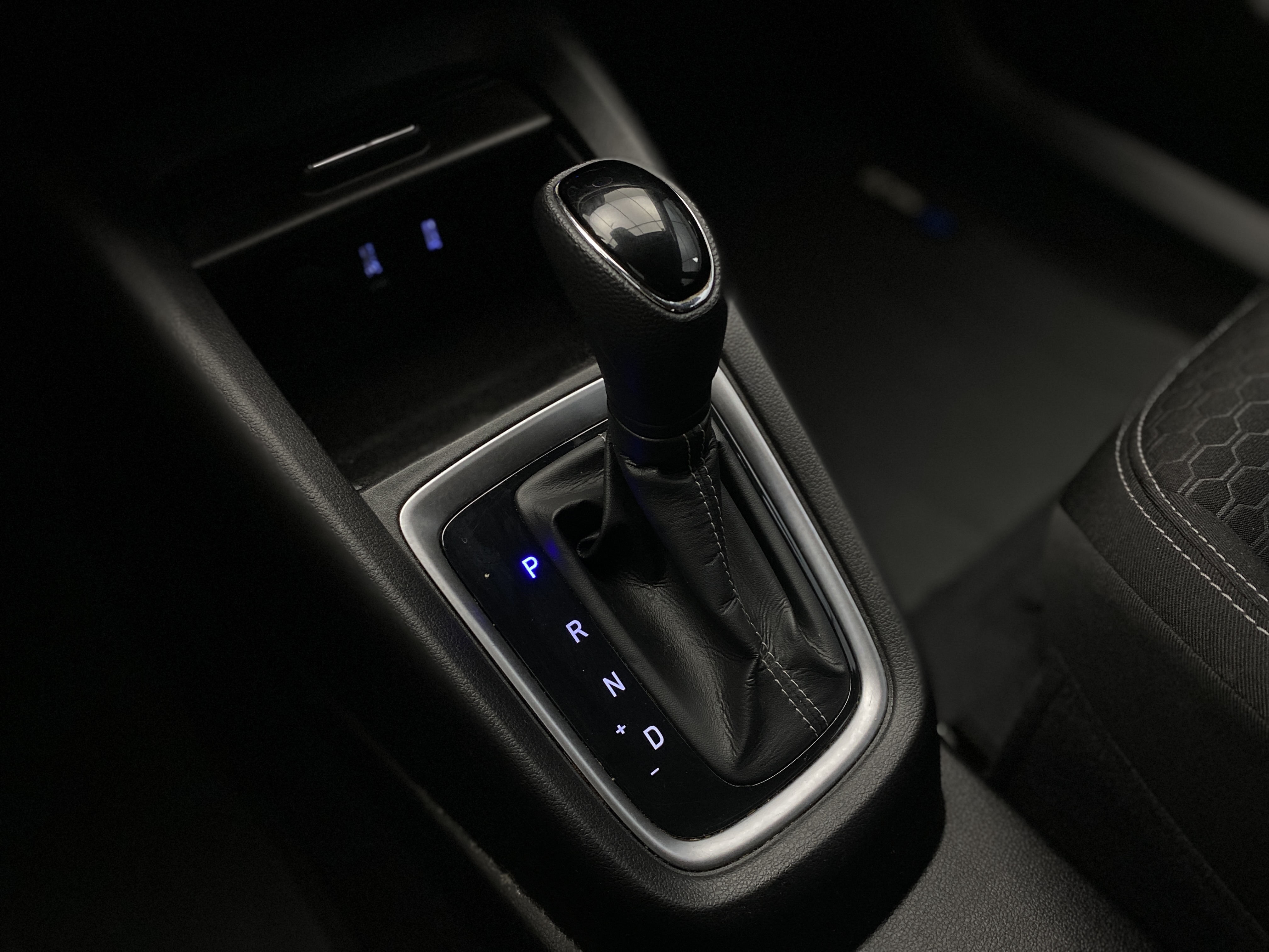 hyundai hb20 1.6 vision (aut) (flex)