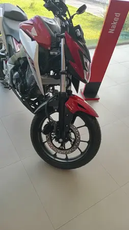 Moto Honda CB 300F Twister 2026 CBS