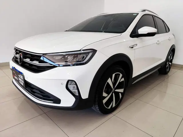 Carro Volkswagen Nivus 2023 Highline 200 TSI