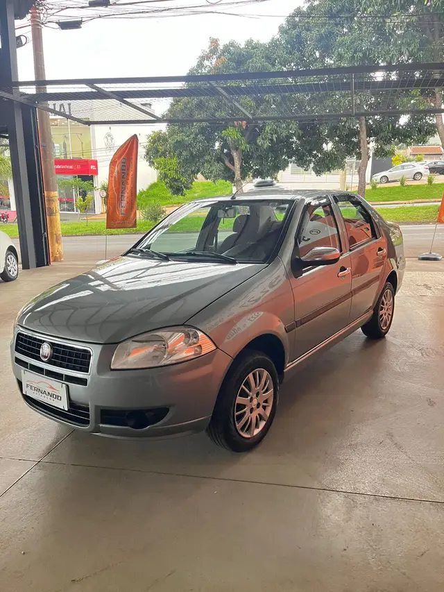 Carro Fiat Siena 2011 Celebration Fire 1.0 8V (Flex)