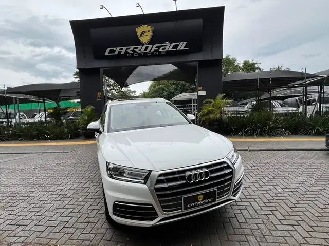 Carro Audi Q5 2018 2.0 TFSI Ambiente Tiptronic Quattro