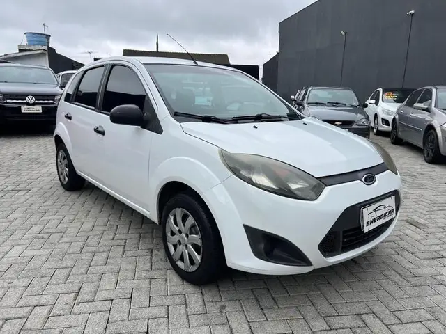 Carro Ford Fiesta Hatch 2011 1.0 (Flex)